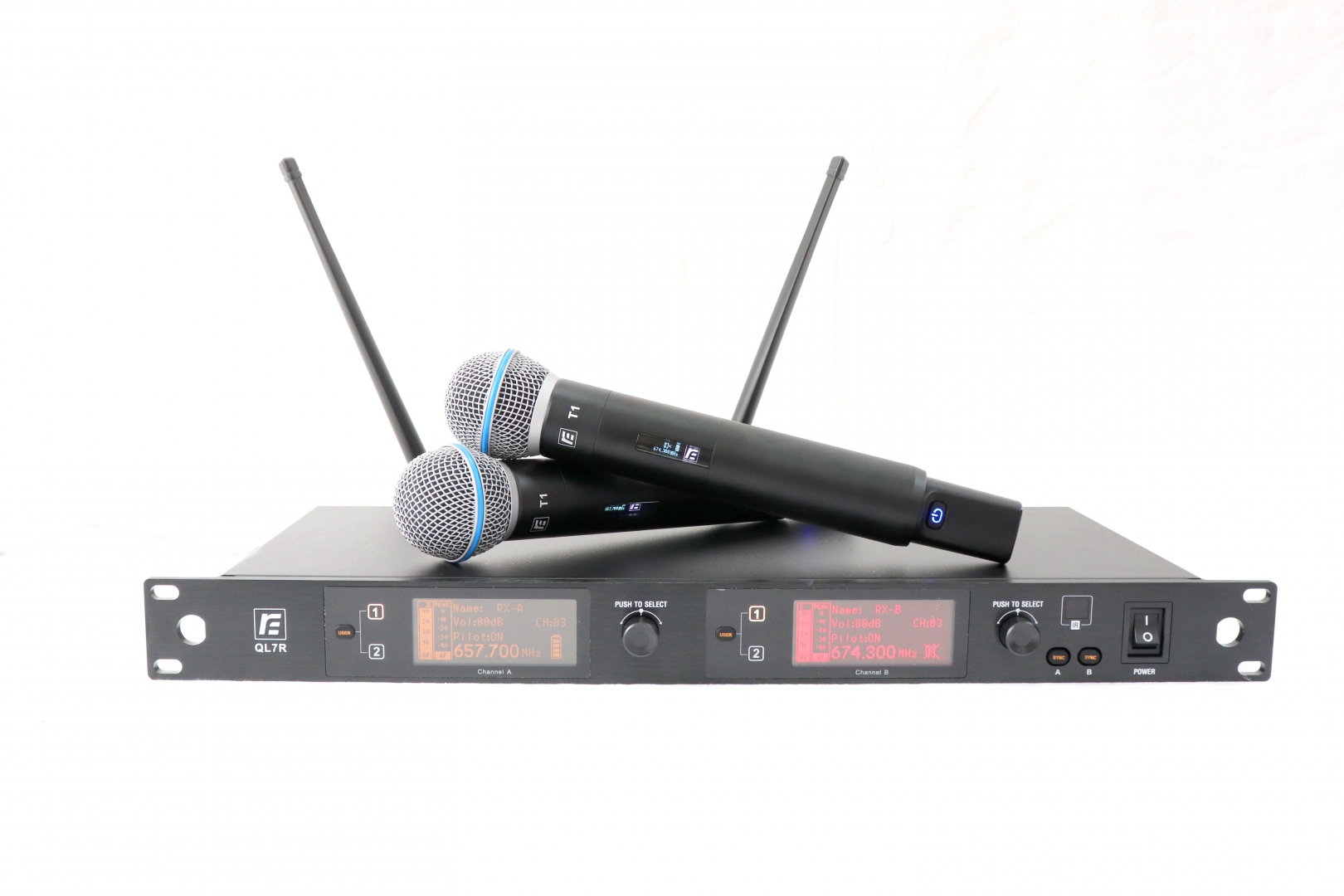 RFIntell QL7R/T1-A 651,800-683,400 МГц 2-канальная радиосистема с 2-мя ручными микрофонами в Артеме